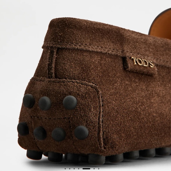 Tod’s Gommino Loafers in Suede brown brand new size 35 - Picture 4 of 16